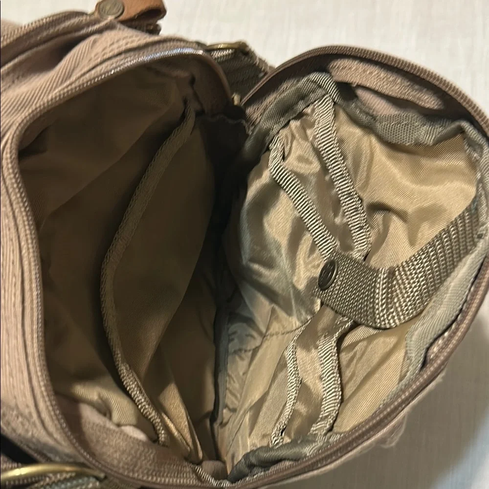 Field and Stream Men's Tan Canvas Crossbody Bag